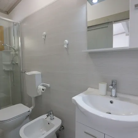 Lo Scoglio Hotel Lavagna